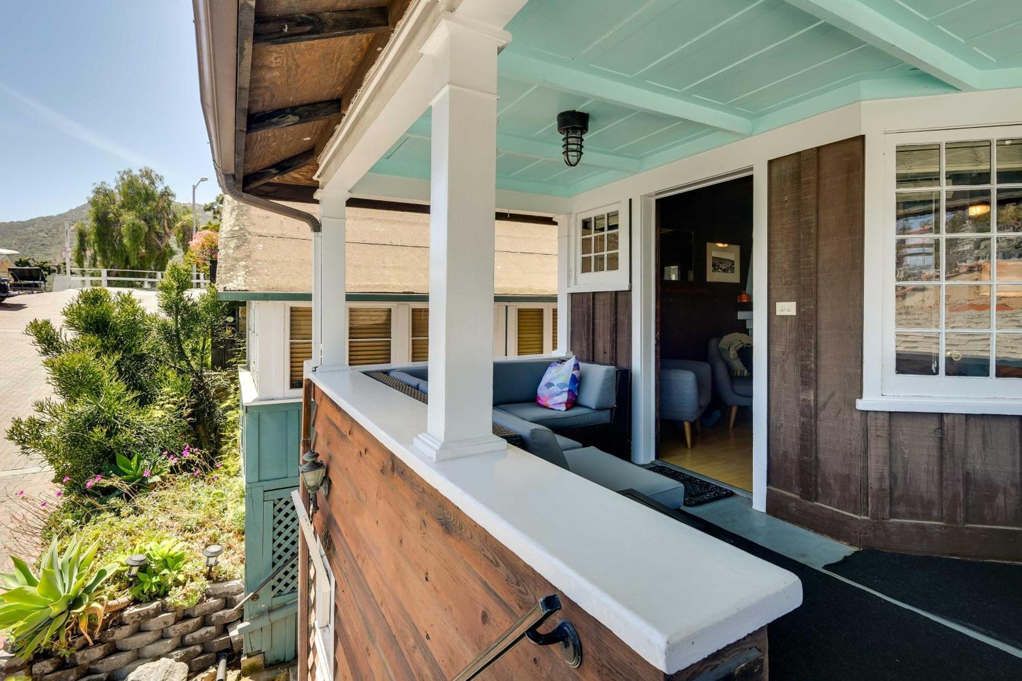Charming Catalina Gem With Deck Walk To The Beach! Avalon Bagian luar foto